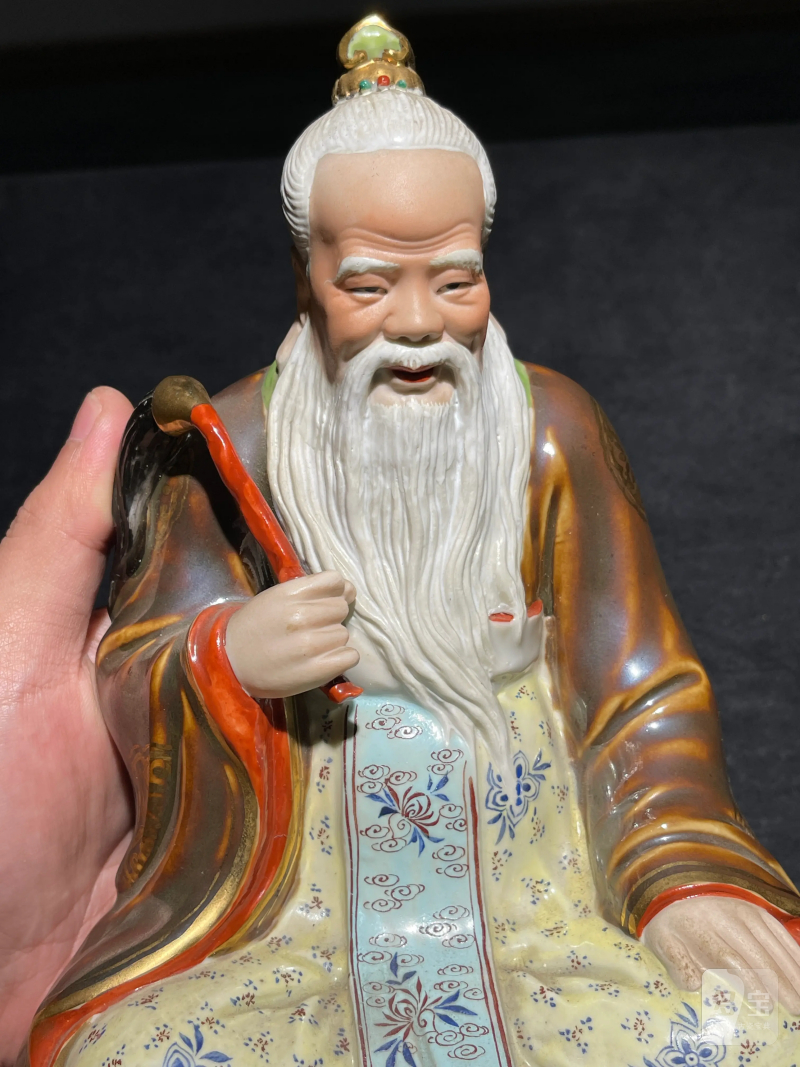建国后 粉彩太上老君瓷塑 - 图3